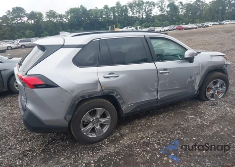 2024 Toyota Rav4 Hybrid Xle z USA, uszkodzony, nr VIN 4T3RWRFV9RU155992
